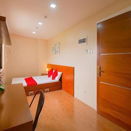 Super Oyo 832 The Teepee Place Hostel & Residence Inn Cebu Ngoại thất bức ảnh