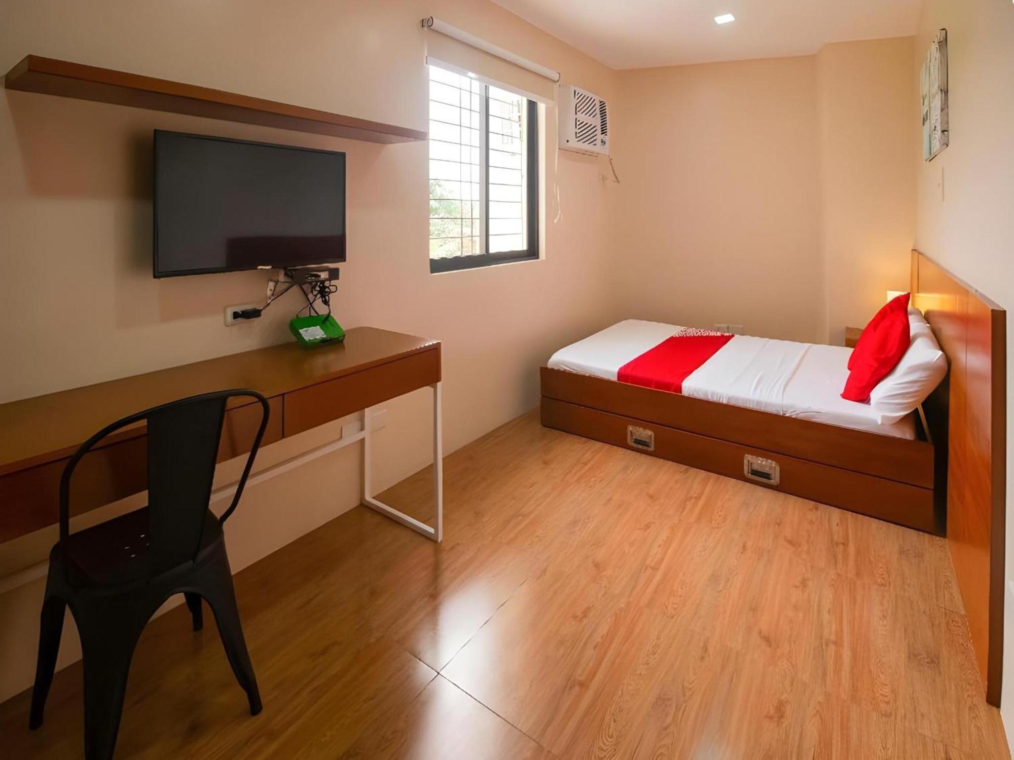 Super Oyo 832 The Teepee Place Hostel & Residence Inn Cebu Ngoại thất bức ảnh