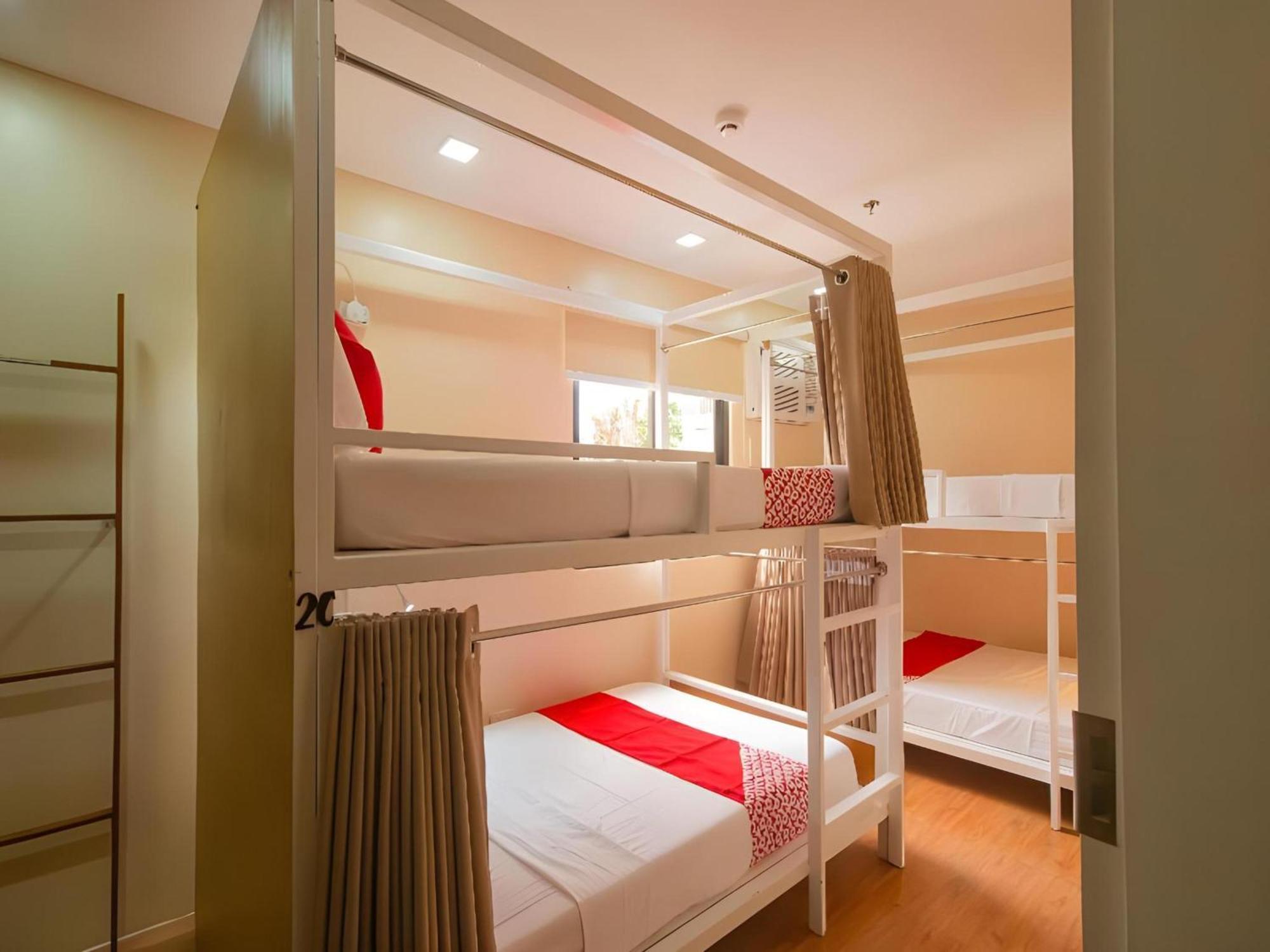 Super Oyo 832 The Teepee Place Hostel & Residence Inn Cebu Ngoại thất bức ảnh