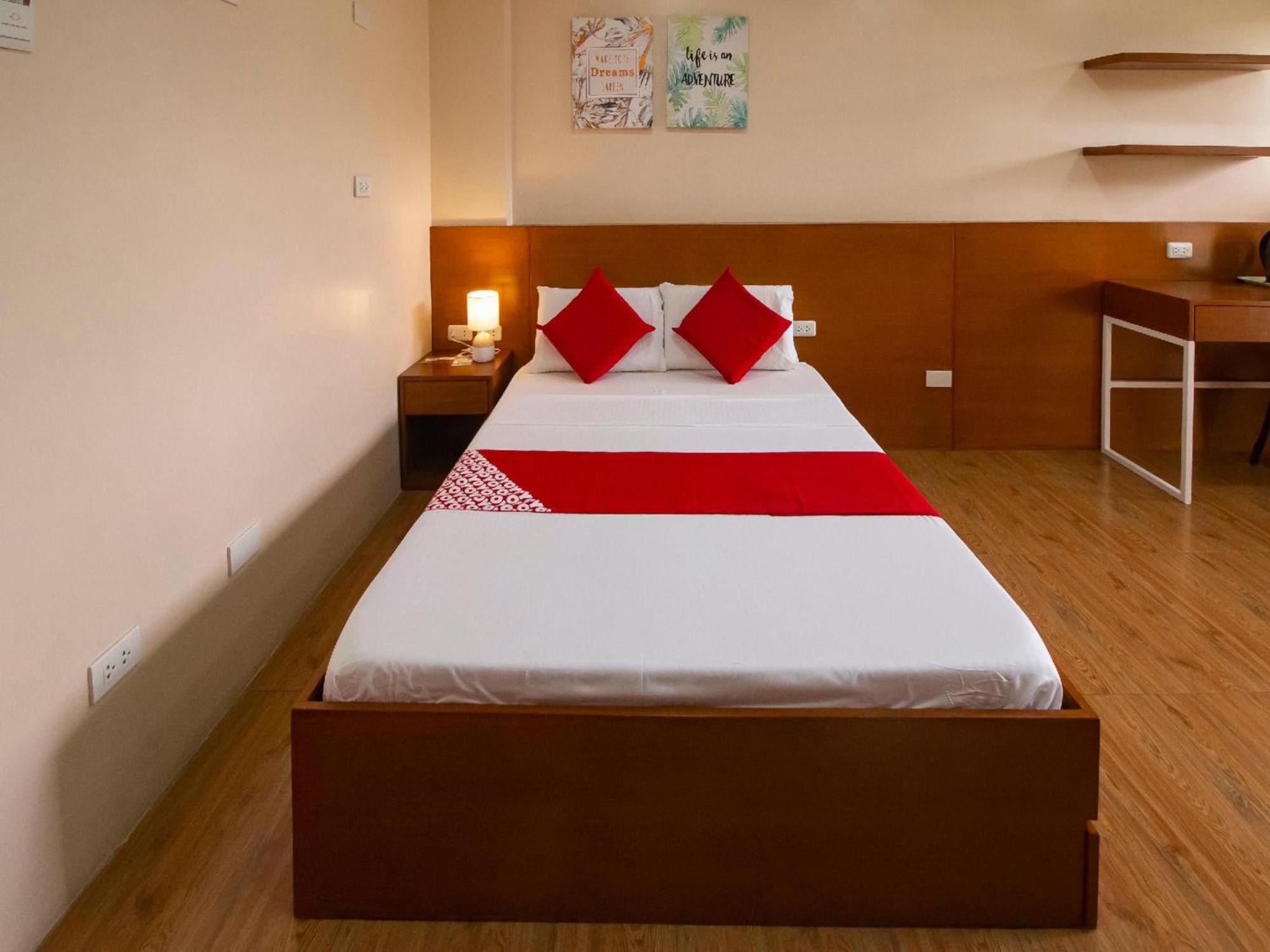 Super Oyo 832 The Teepee Place Hostel & Residence Inn Cebu Ngoại thất bức ảnh